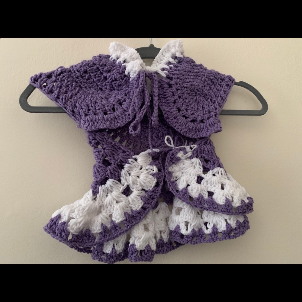 Handmade new born crochet dress made by me !